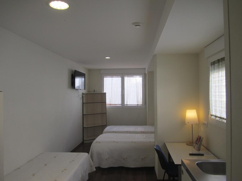 Hostal El Estudio Almansa Zewnętrze zdjęcie